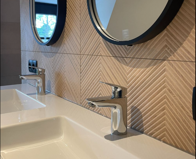 Tegelpatronen die inspireren: van visgraat tot Japandi-vibes